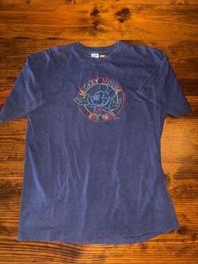 Vintage Mickey Mouse Embroidered tourist t-shirt Velva Sheen
